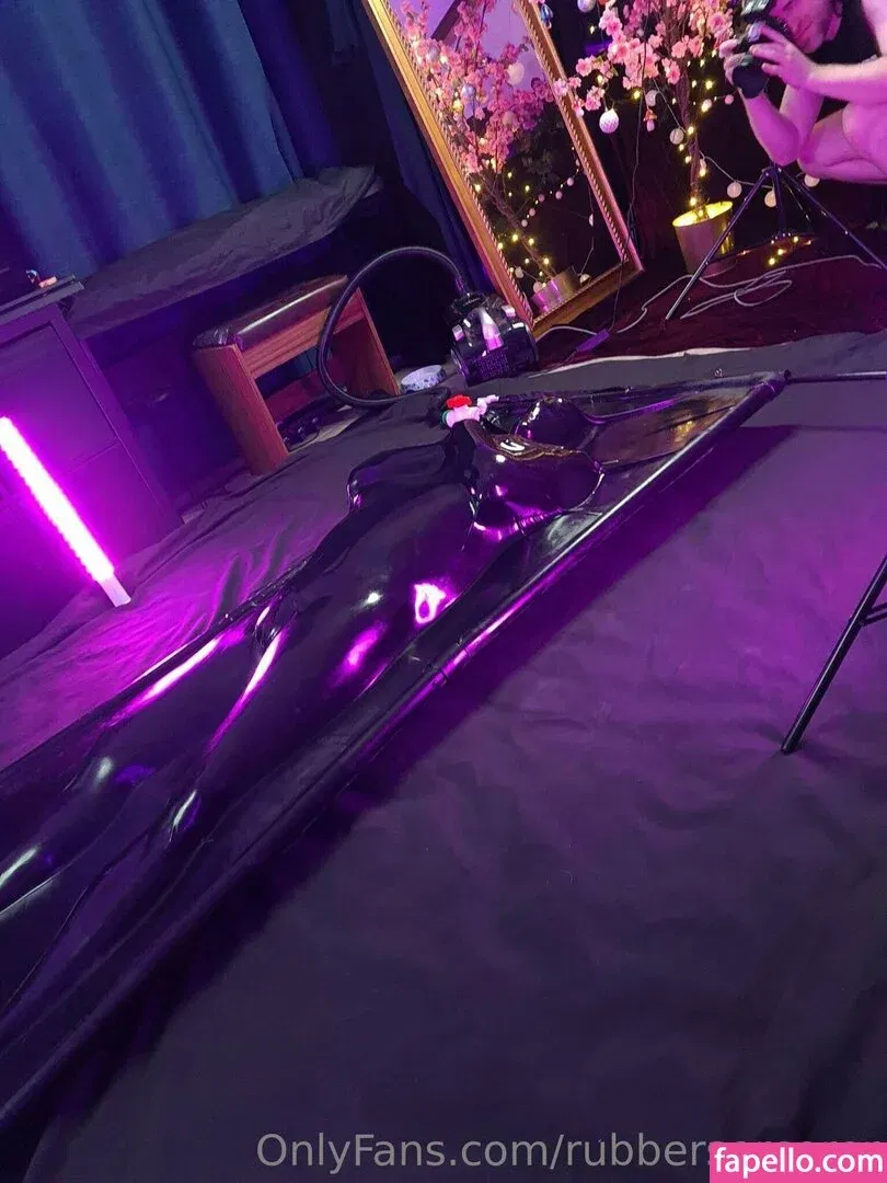 rubbersorcerer Onlyfans Photo Gallery 