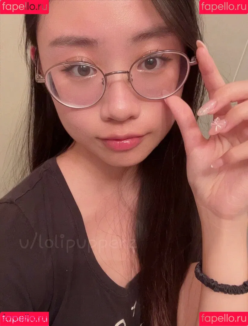 urshortie Onlyfans Photo Gallery 