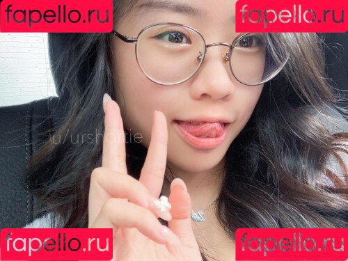 urshortie Onlyfans Photo Gallery 