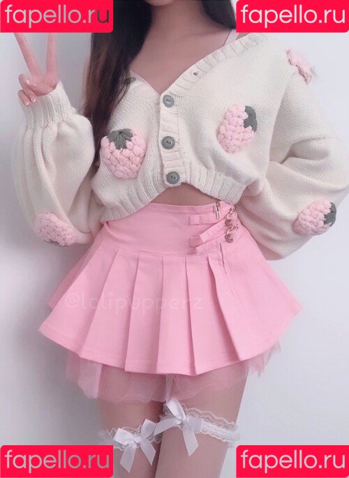 urshortie Onlyfans Photo Gallery 