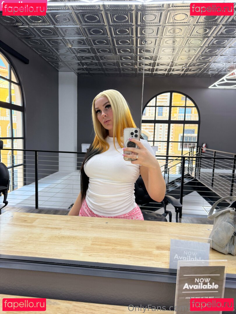 trixibrooks / trixibrooks1 Onlyfans Photo Gallery 