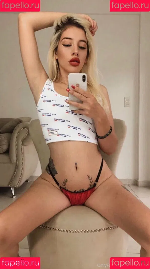 itsmollyxo Onlyfans Photo Gallery 