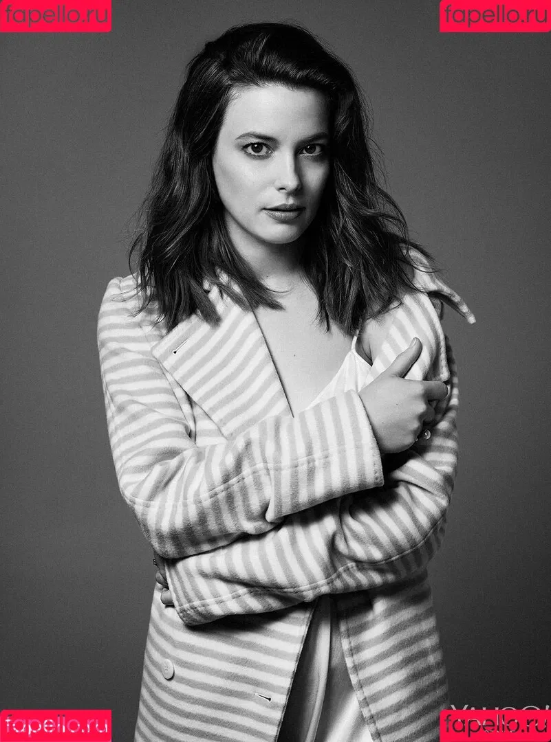 Gillian Jacobs Onlyfans Photo Gallery 