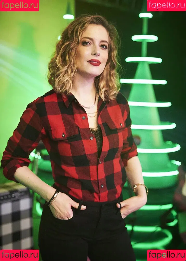 Gillian Jacobs Onlyfans Photo Gallery 