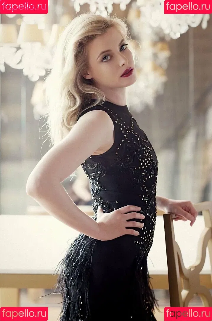 Gillian Jacobs Onlyfans Photo Gallery 
