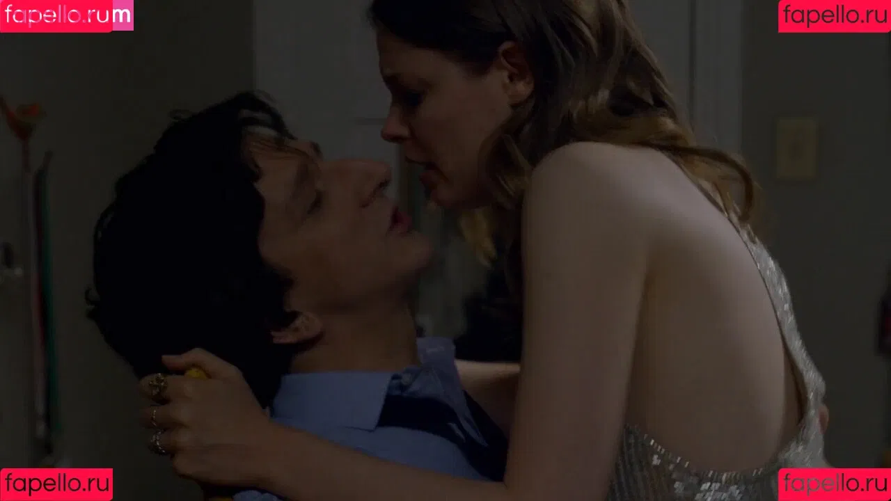 Gillian Jacobs Onlyfans Photo Gallery 
