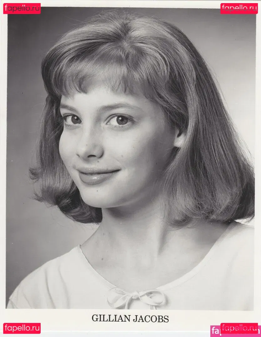 Gillian Jacobs Onlyfans Photo Gallery 