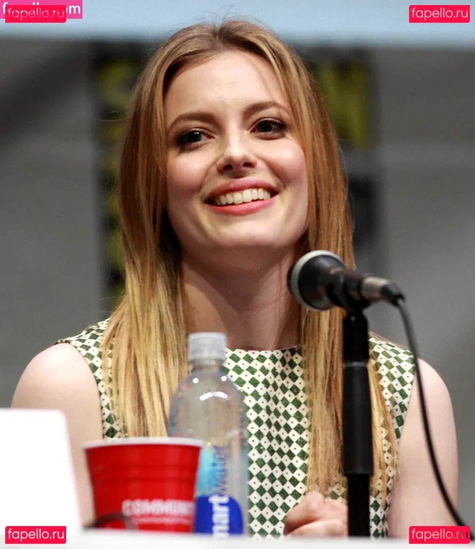 Gillian Jacobs Onlyfans Photo Gallery 