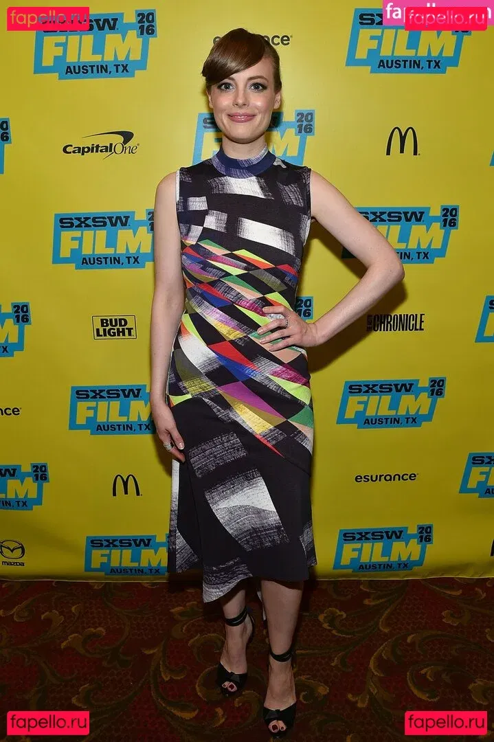 Gillian Jacobs Onlyfans Photo Gallery 