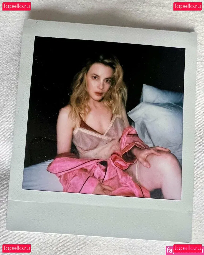 Gillian Jacobs Onlyfans Photo Gallery 