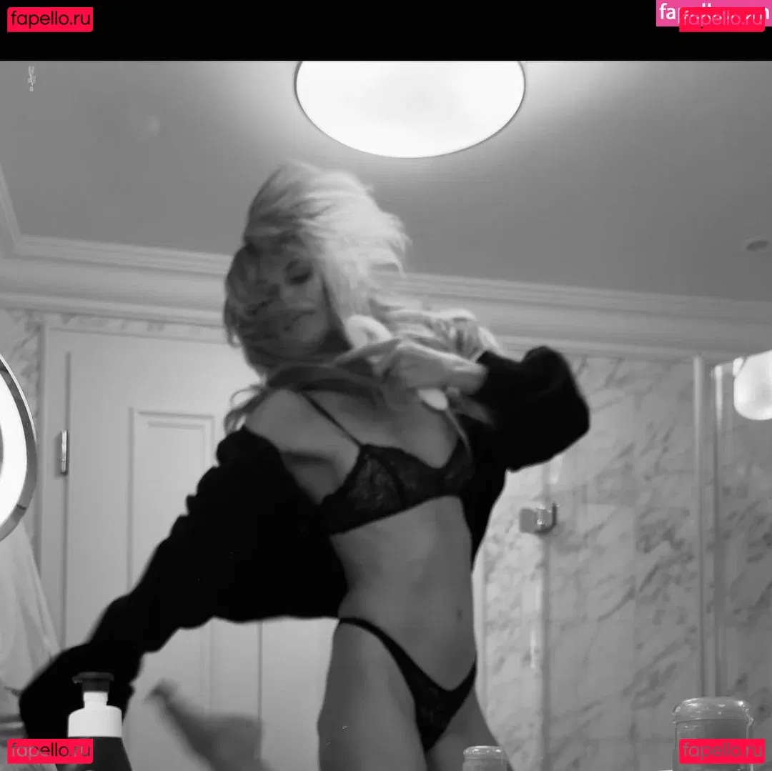 Heidi Klum Onlyfans Photo Gallery 