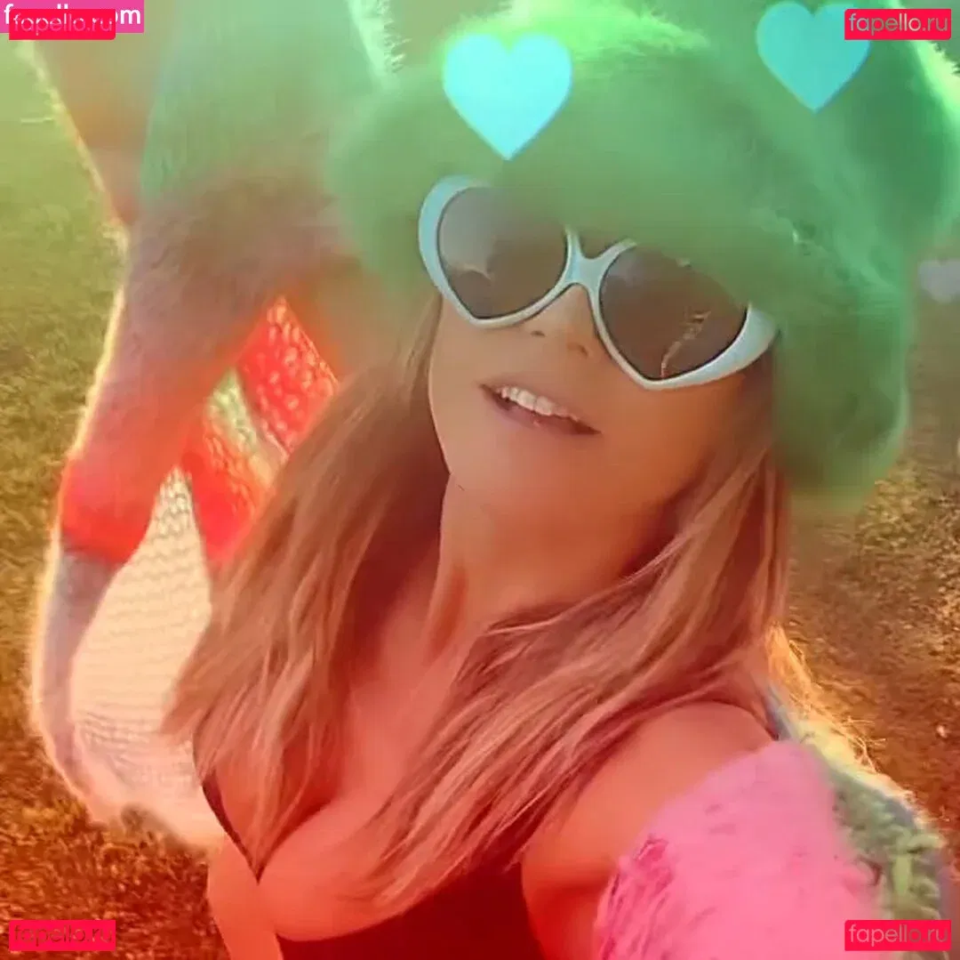 Heidi Klum Onlyfans Photo Gallery 