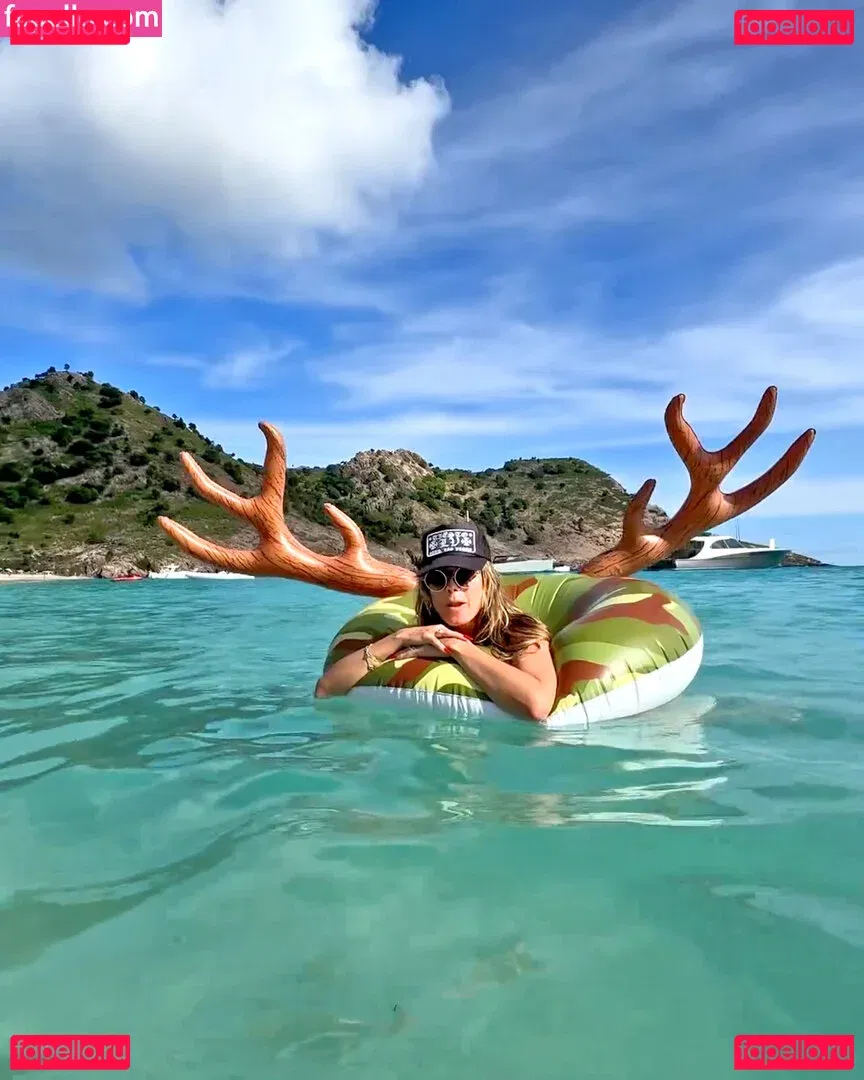 Heidi Klum Onlyfans Photo Gallery 