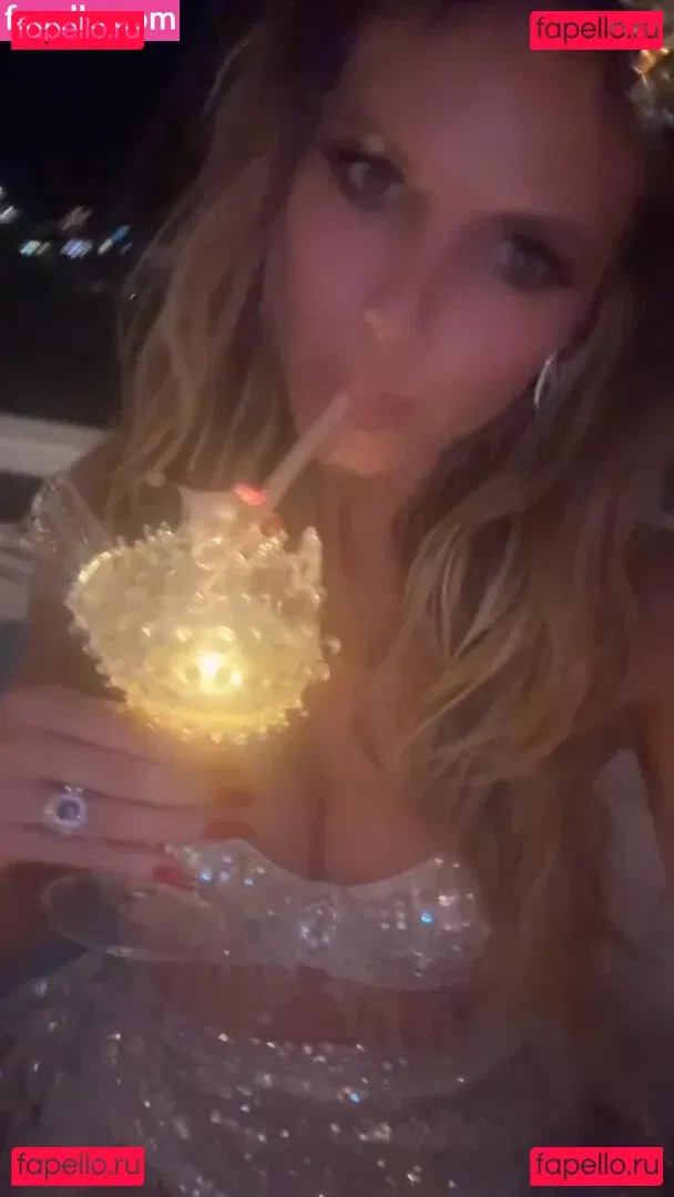 Heidi Klum Onlyfans Photo Gallery 