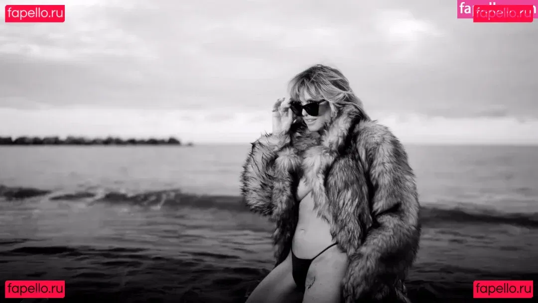 Heidi Klum Onlyfans Photo Gallery 