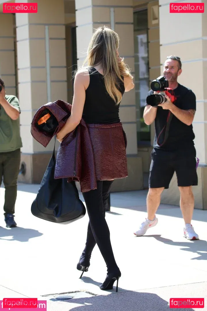 Heidi Klum Onlyfans Photo Gallery 