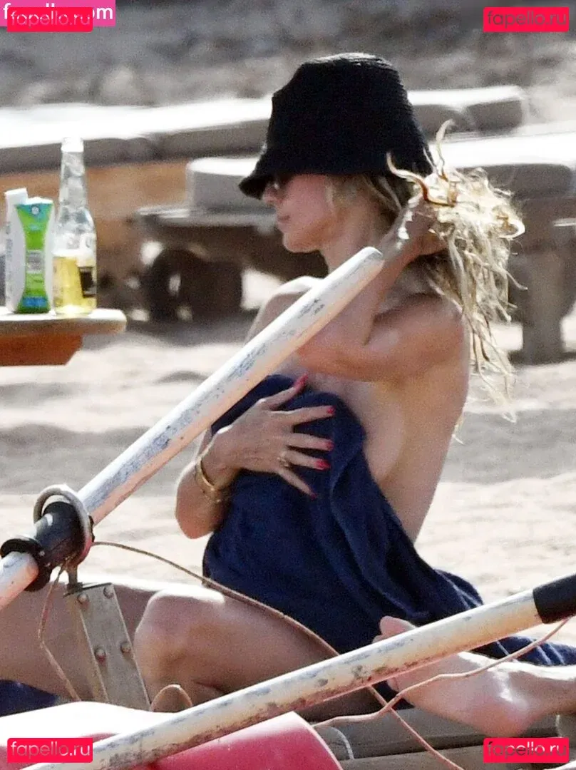 Heidi Klum Onlyfans Photo Gallery 