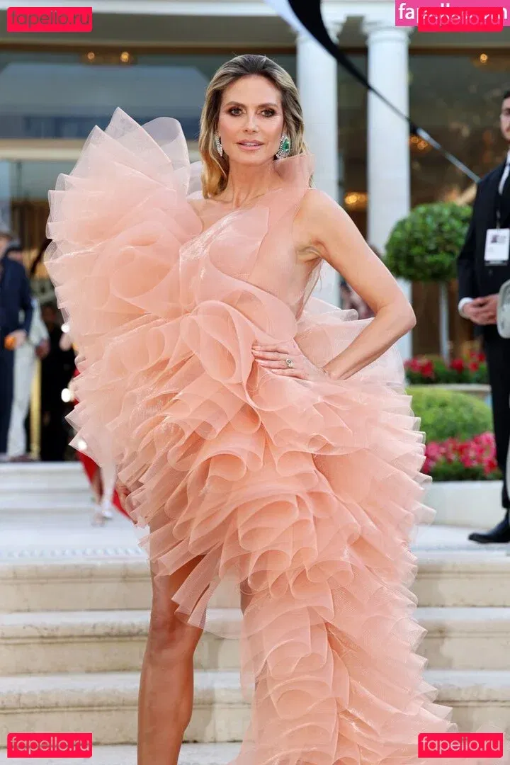 Heidi Klum Onlyfans Photo Gallery 