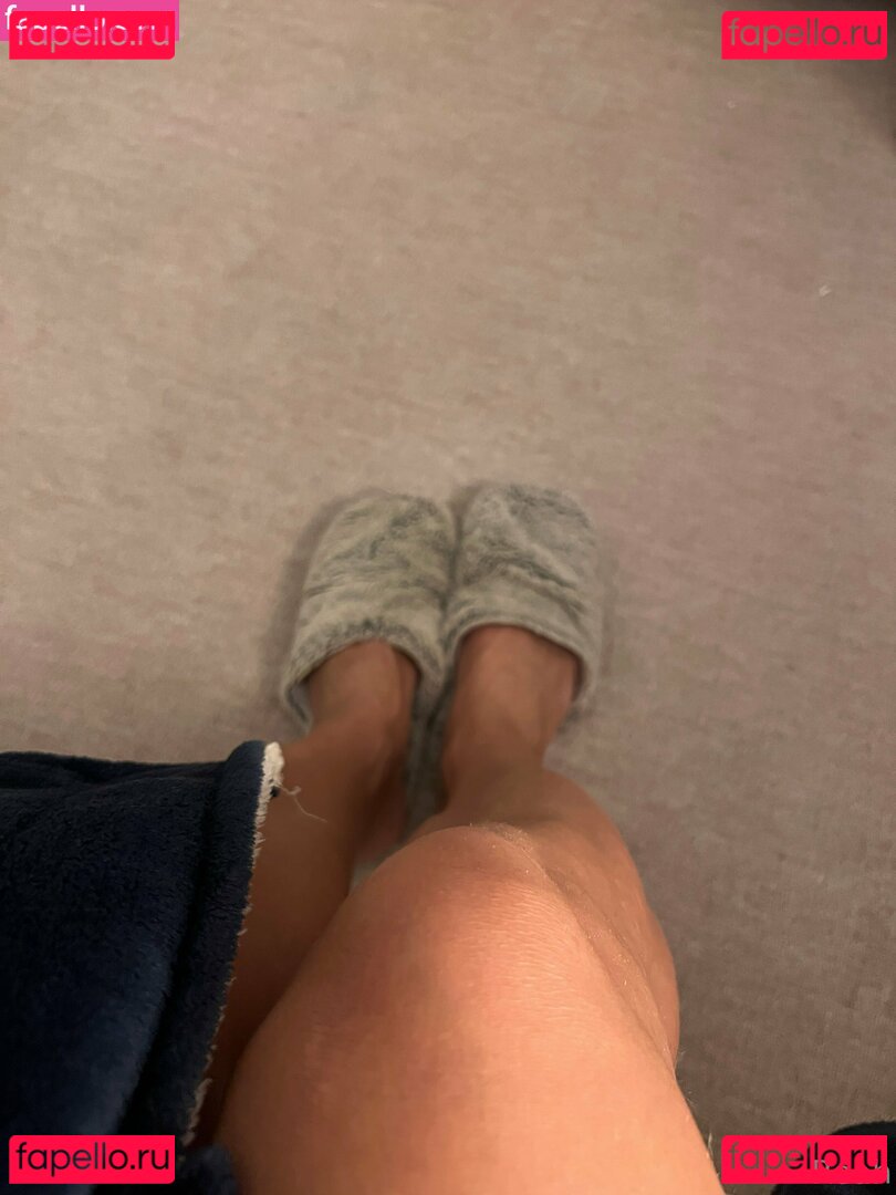 cheekysoles333 / chelsiejayy Onlyfans Photo Gallery 