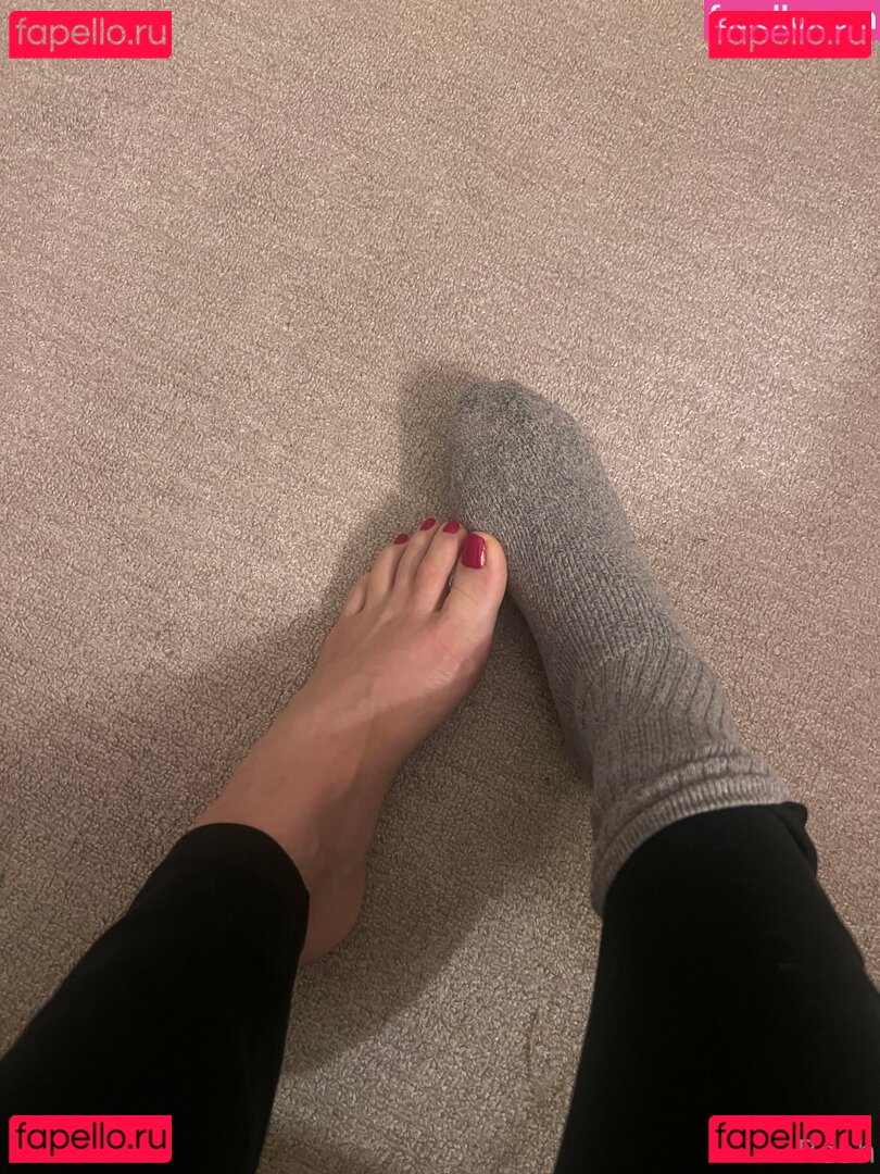 cheekysoles333 / chelsiejayy Onlyfans Photo Gallery 