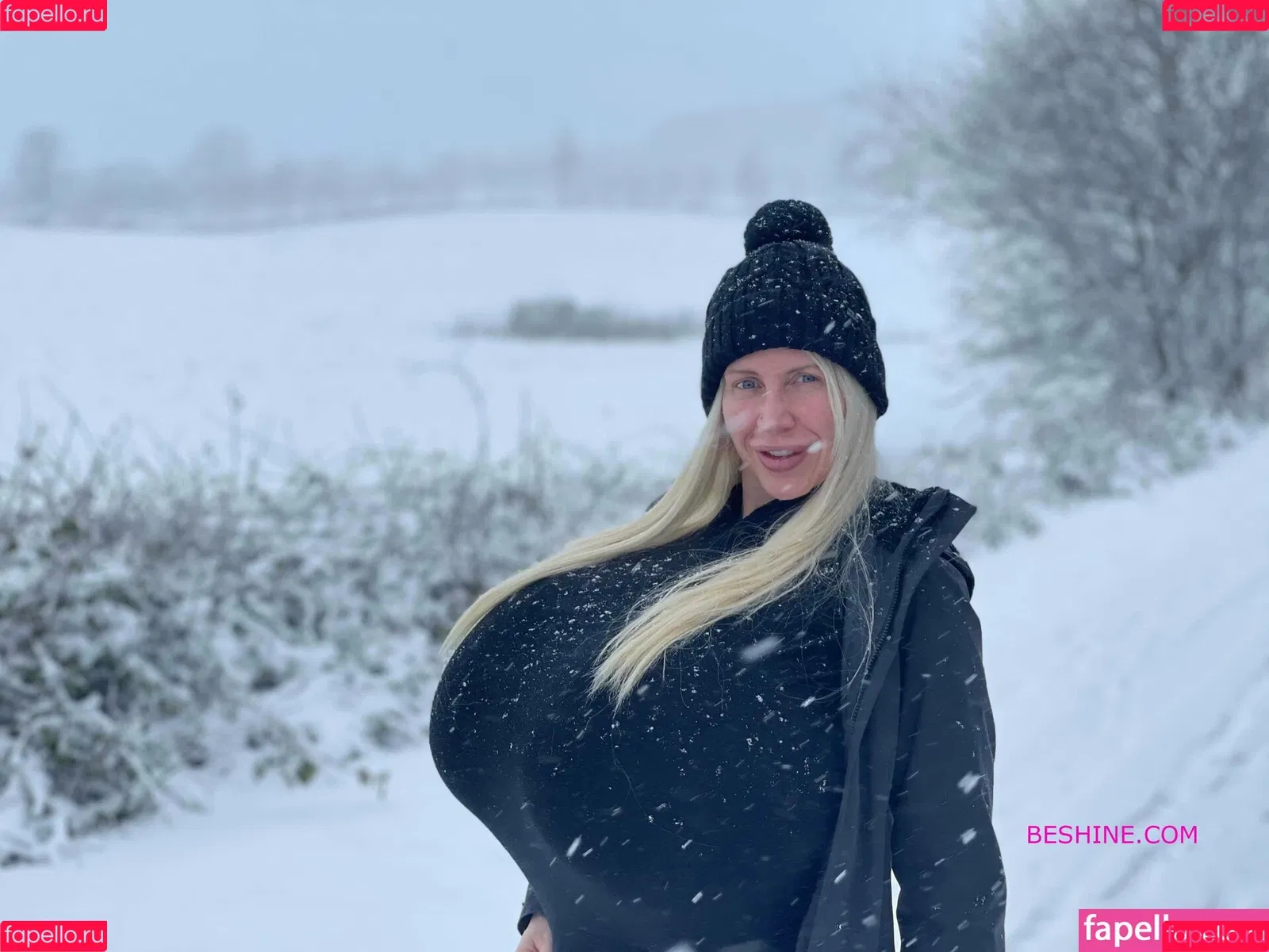 beshinedotcom Onlyfans Photo Gallery 