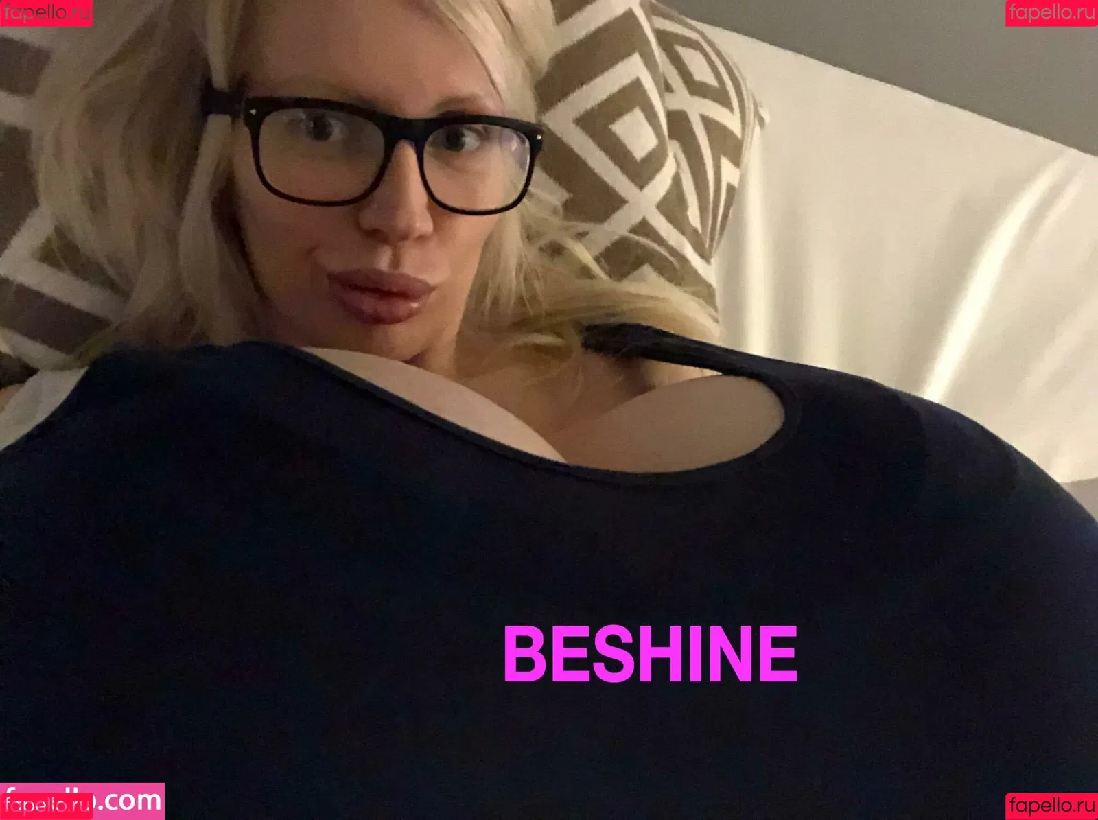 beshinedotcom Onlyfans Photo Gallery 