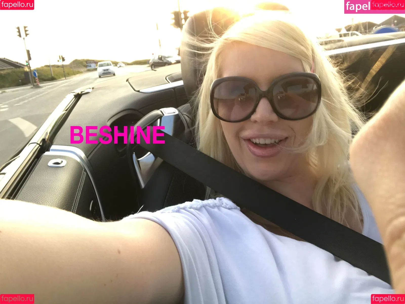 beshinedotcom Onlyfans Photo Gallery 