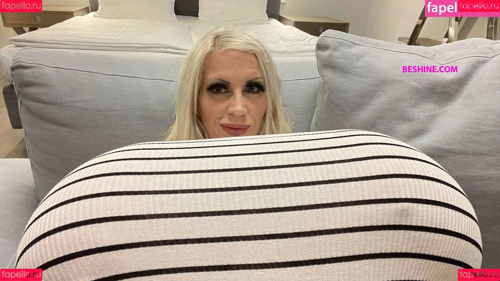 beshinedotcom Onlyfans Photo Gallery 