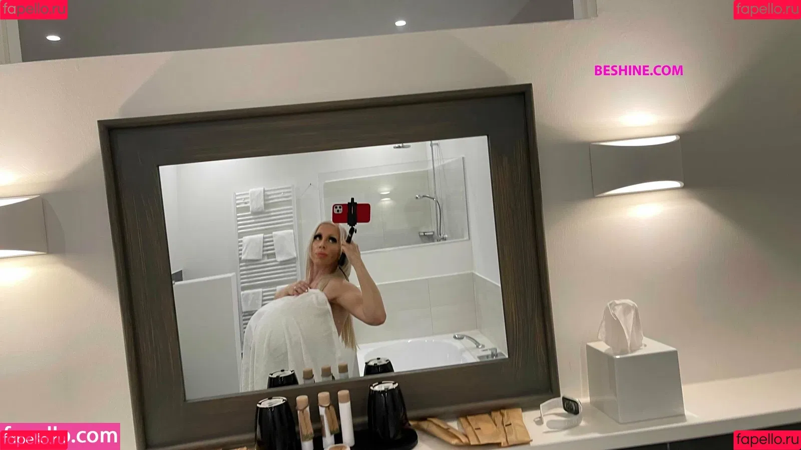 beshinedotcom Onlyfans Photo Gallery 