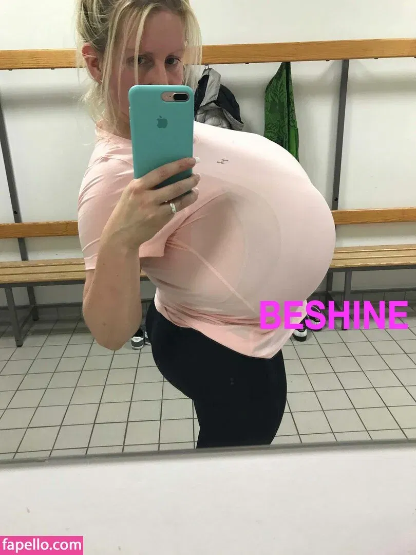 beshinedotcom Onlyfans Photo Gallery 