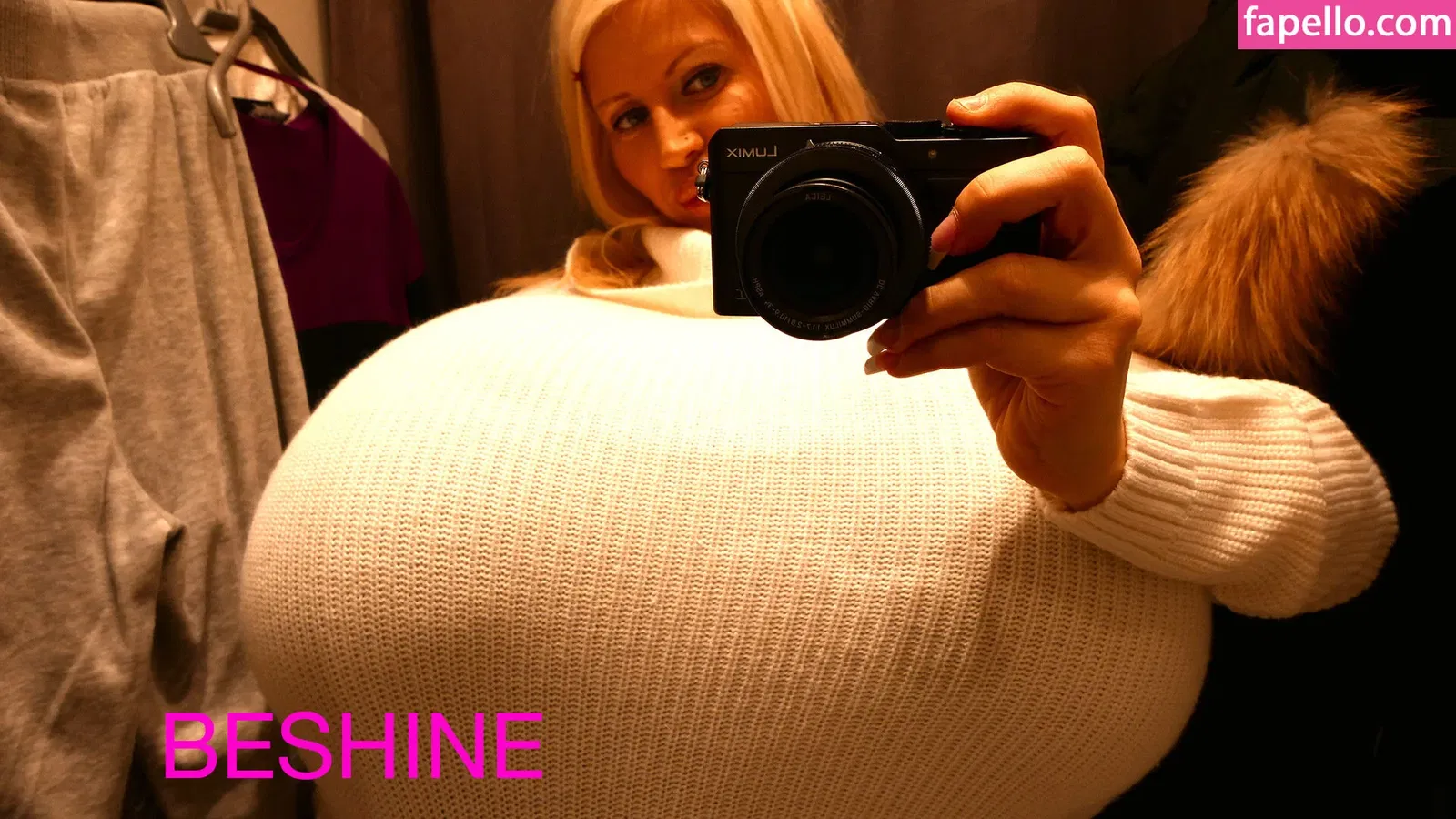 beshinedotcom Onlyfans Photo Gallery 