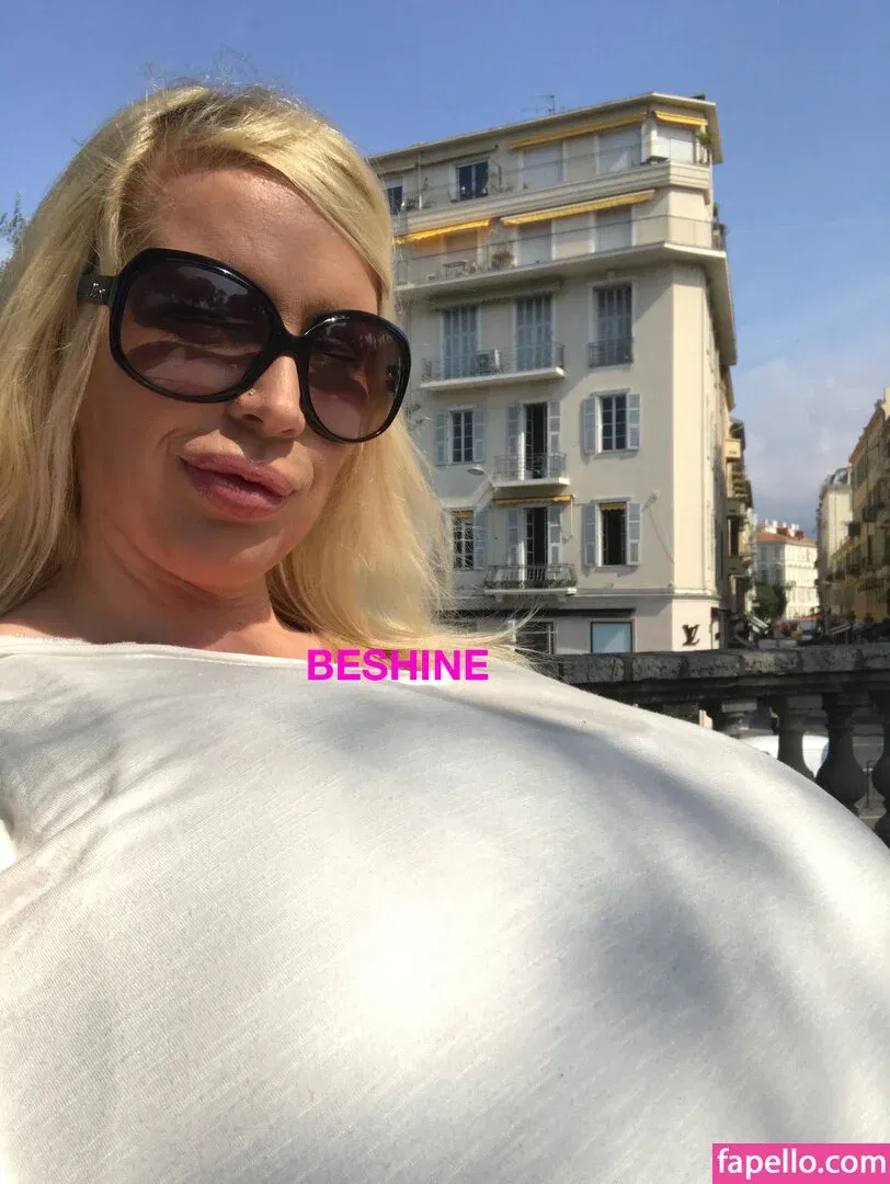 beshinedotcom Onlyfans Photo Gallery 