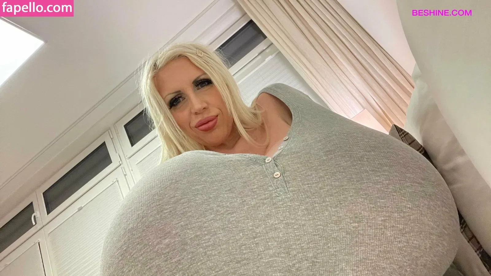 beshinedotcom Onlyfans Photo Gallery 