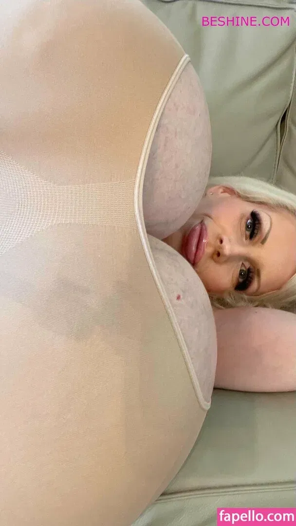 beshinedotcom Onlyfans Photo Gallery 