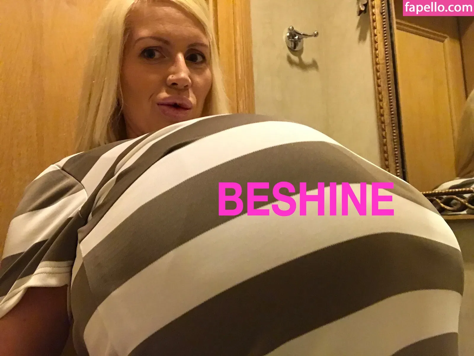 beshinedotcom Onlyfans Photo Gallery 
