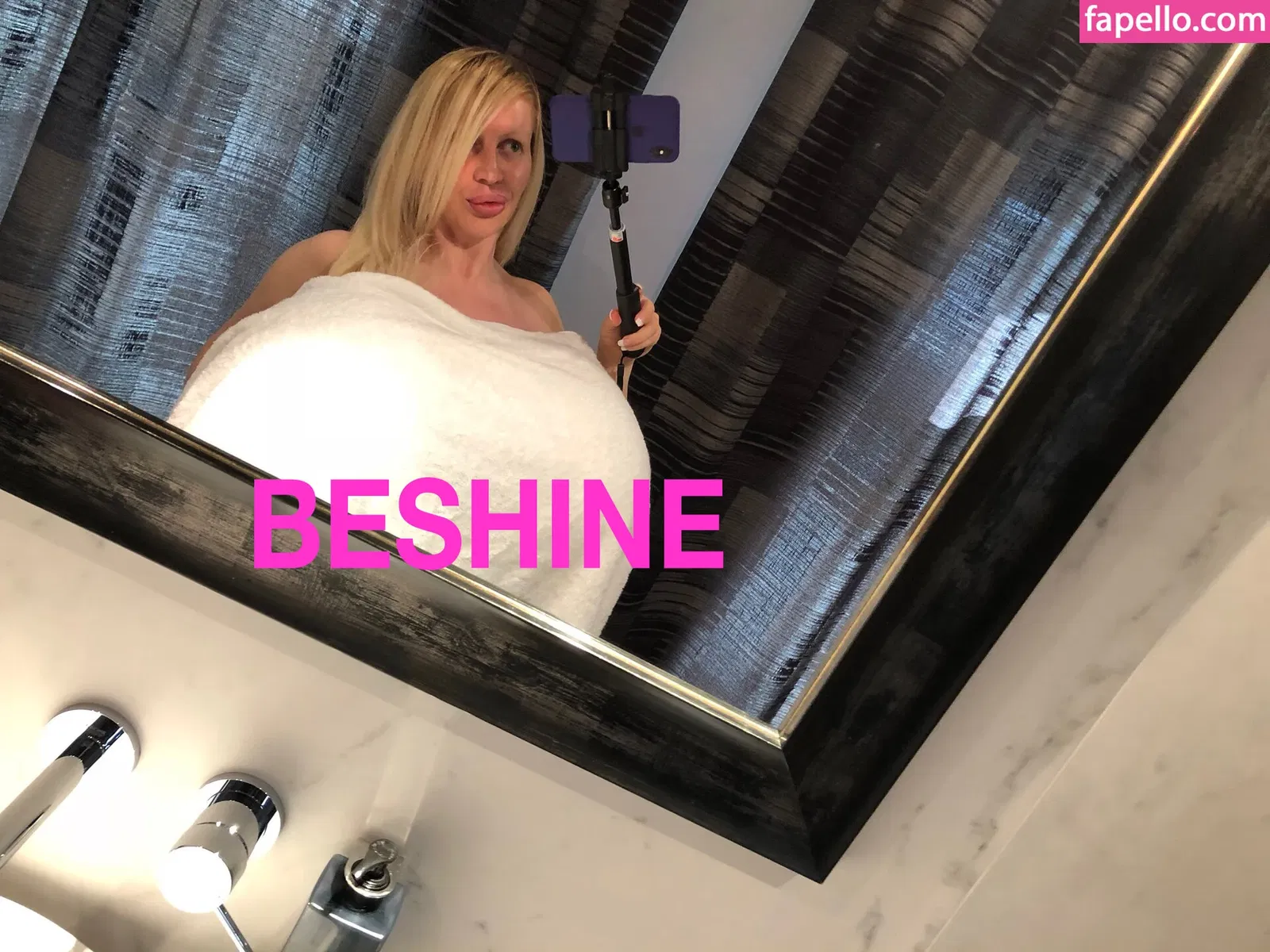 beshinedotcom Onlyfans Photo Gallery 