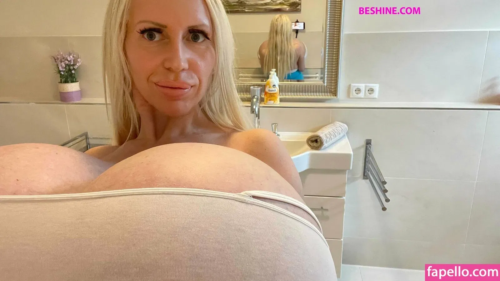 beshinedotcom Onlyfans Photo Gallery 