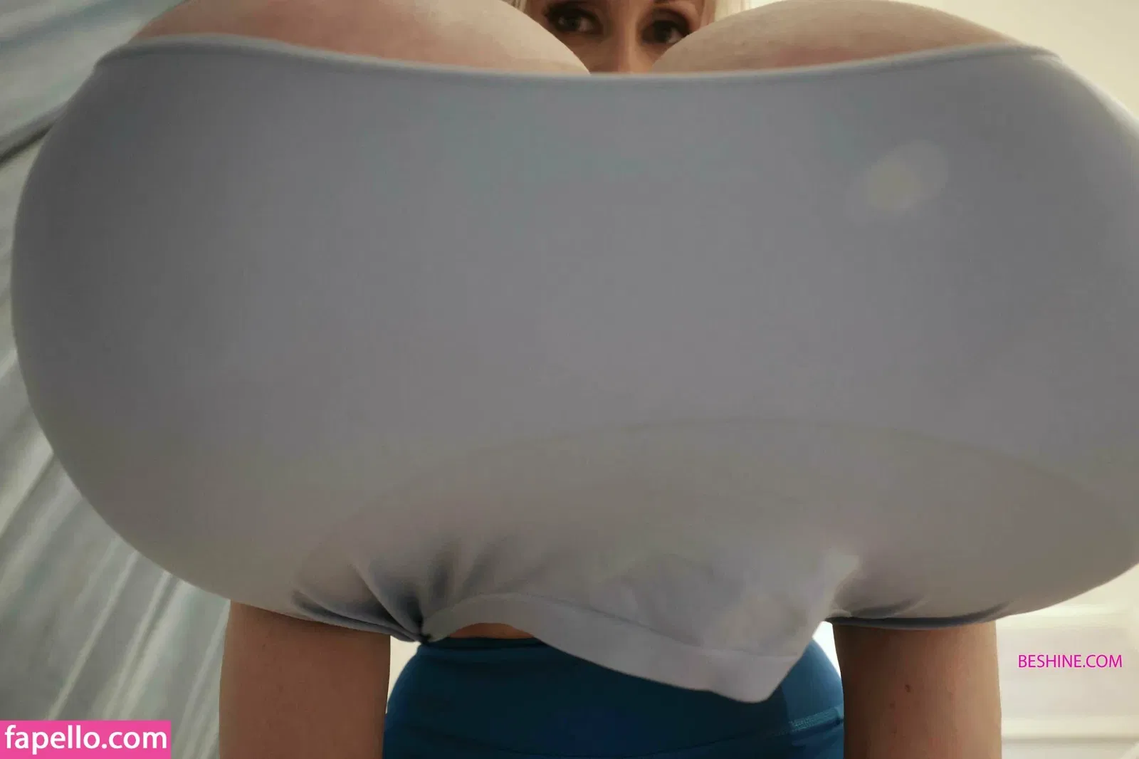 beshinedotcom Onlyfans Photo Gallery 