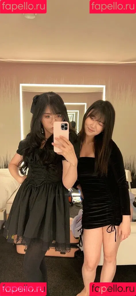 LilyPichu Onlyfans Photo Gallery 
