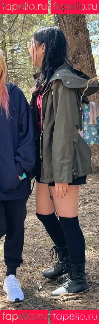 LilyPichu Onlyfans Photo Gallery 