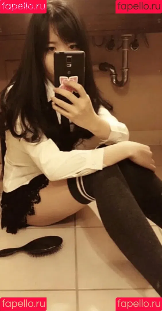 LilyPichu Onlyfans Photo Gallery 