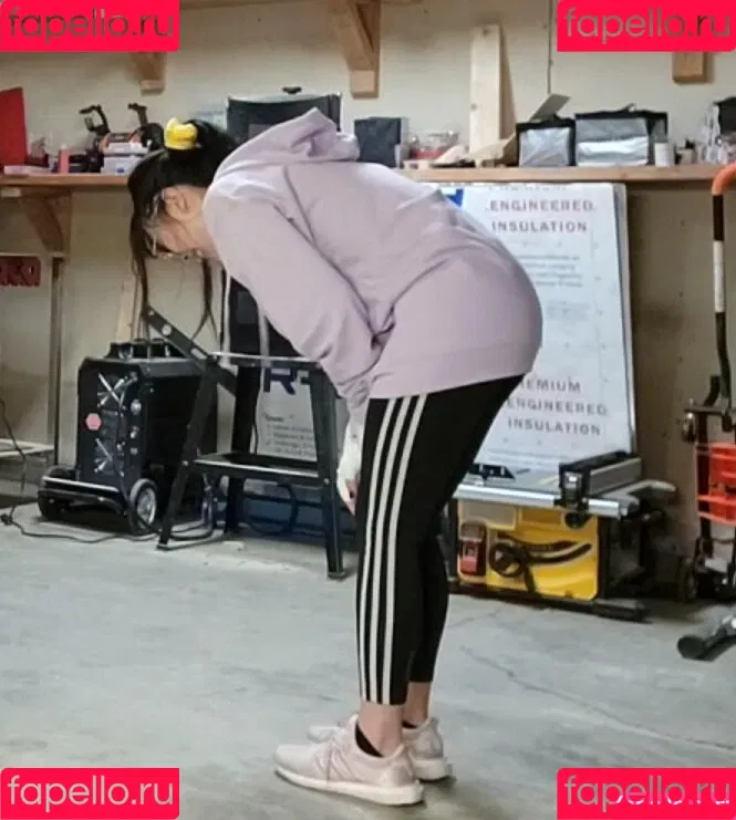 LilyPichu Onlyfans Photo Gallery 