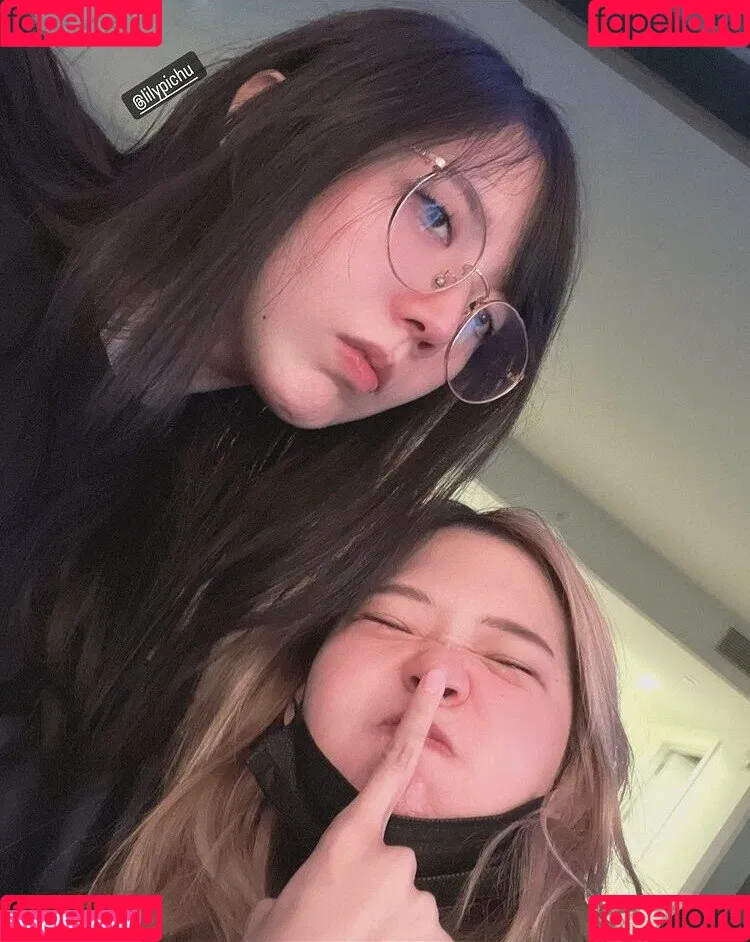 LilyPichu Onlyfans Photo Gallery 