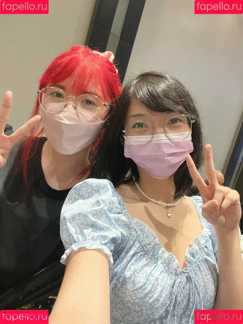 LilyPichu Onlyfans Photo Gallery 