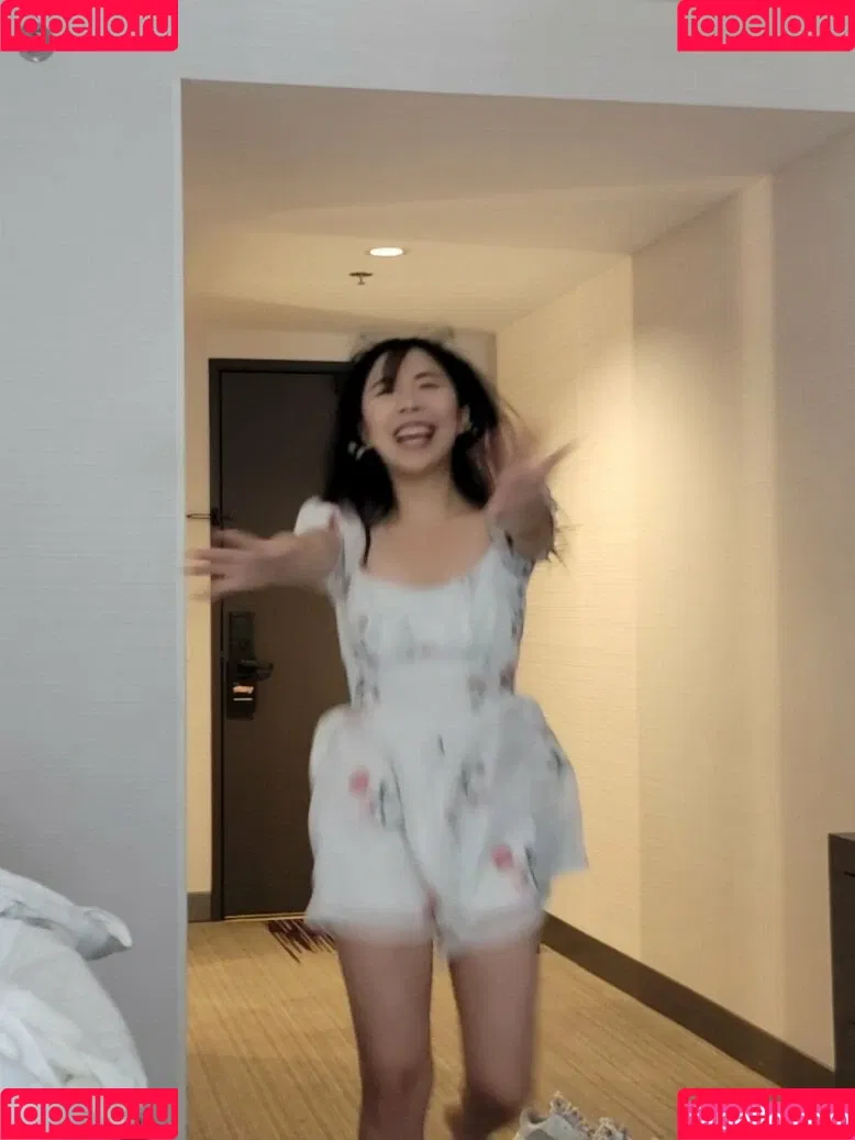LilyPichu Onlyfans Photo Gallery 