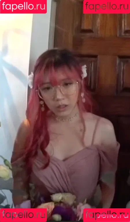 LilyPichu Onlyfans Photo Gallery 