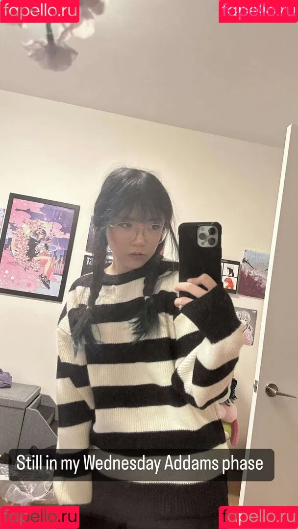 LilyPichu Onlyfans Photo Gallery 