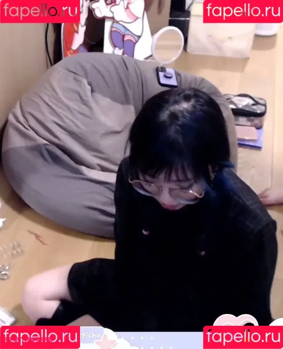 LilyPichu Onlyfans Photo Gallery 