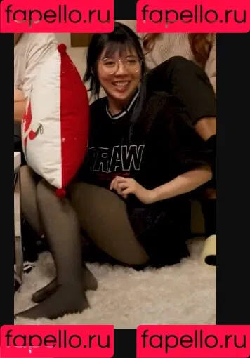LilyPichu Onlyfans Photo Gallery 