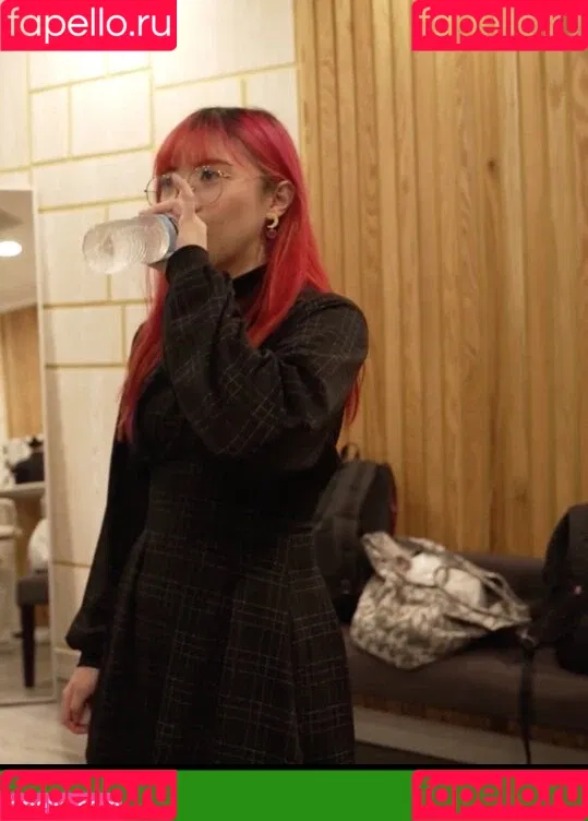 LilyPichu Onlyfans Photo Gallery 
